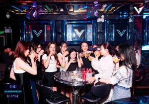 A Plus CLUB – 78 Yên Phụ | Đặt Bàn Ngay