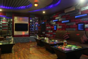 Karaoke MC QEEN – 29 La Thành
